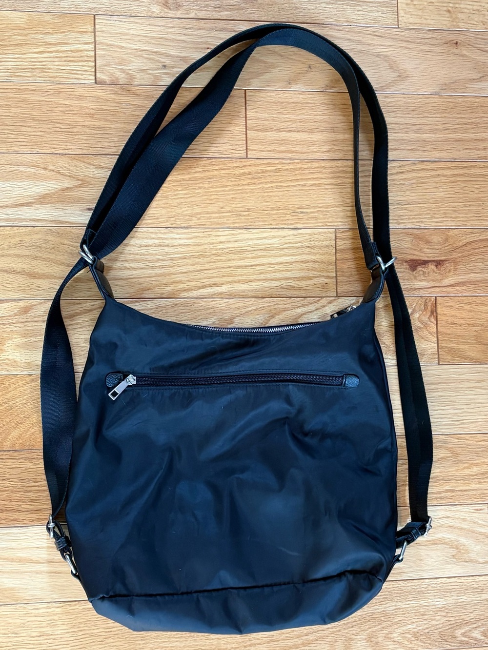 Sondra Roberts Squared Black Multi Zip Shoulder Crossbody Bag - Picture 2 of 4